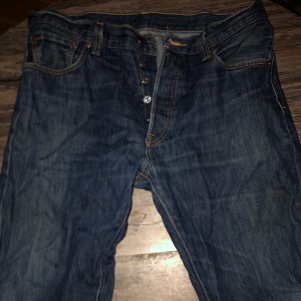 Levi jeans
